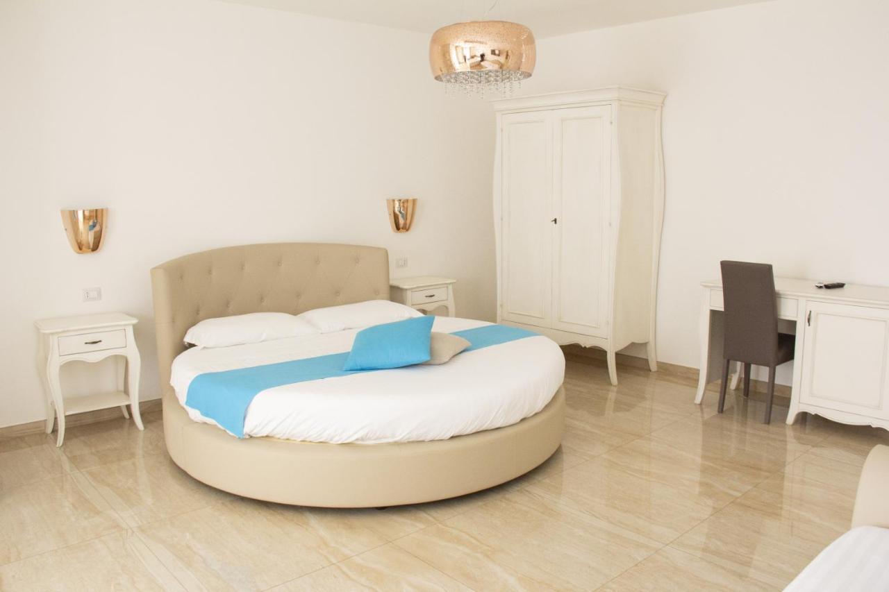 B&B Imperial Exclusive Rooms & Breakfast Porto Cesareo Exterior foto