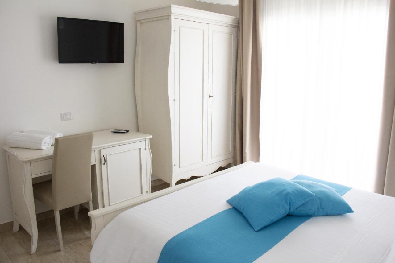 B&B Imperial Exclusive Rooms & Breakfast Porto Cesareo Exterior foto