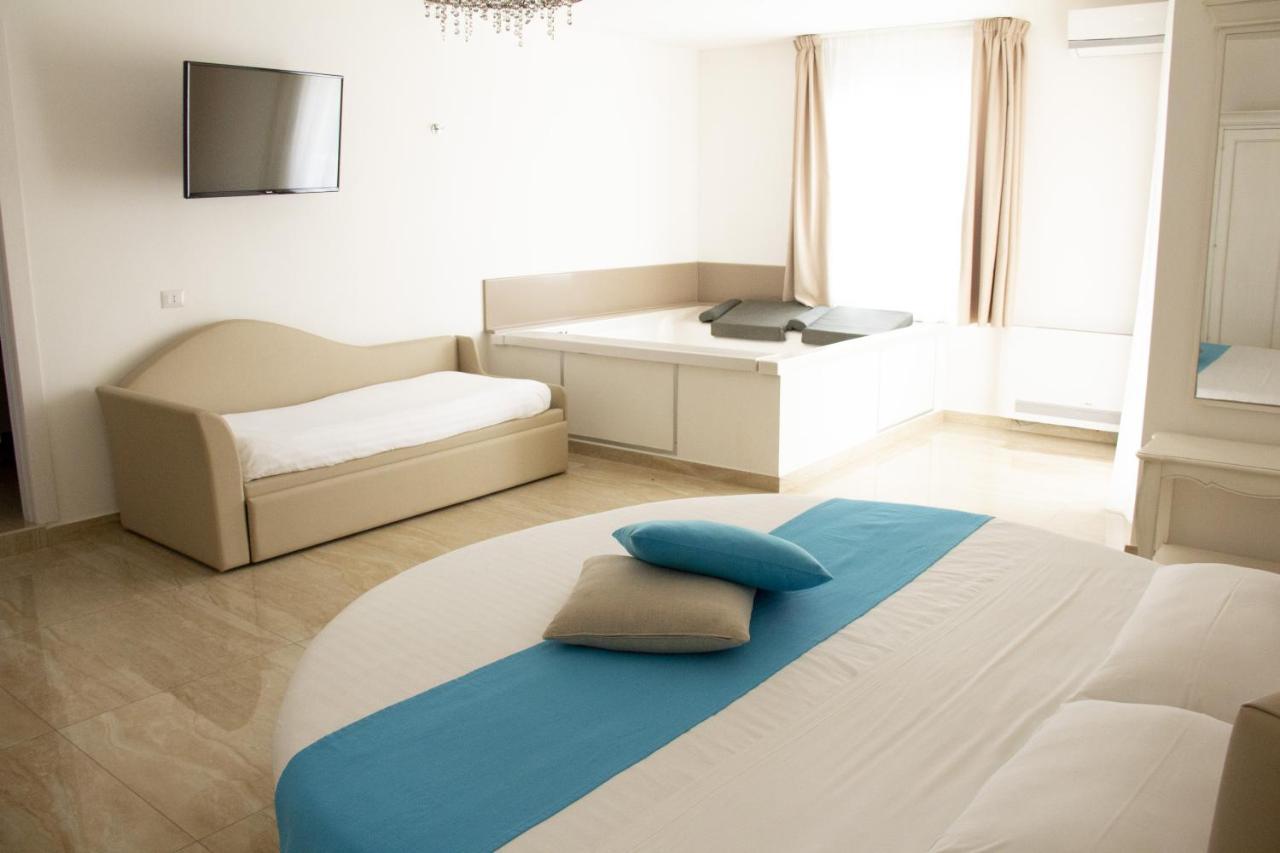 B&B Imperial Exclusive Rooms & Breakfast Porto Cesareo Exterior foto