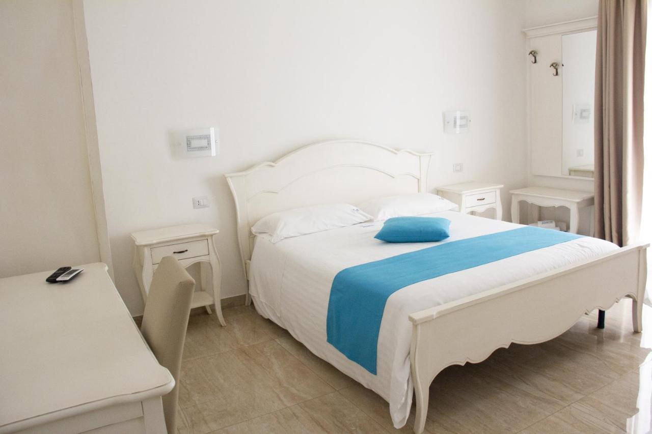 B&B Imperial Exclusive Rooms & Breakfast Porto Cesareo Exterior foto