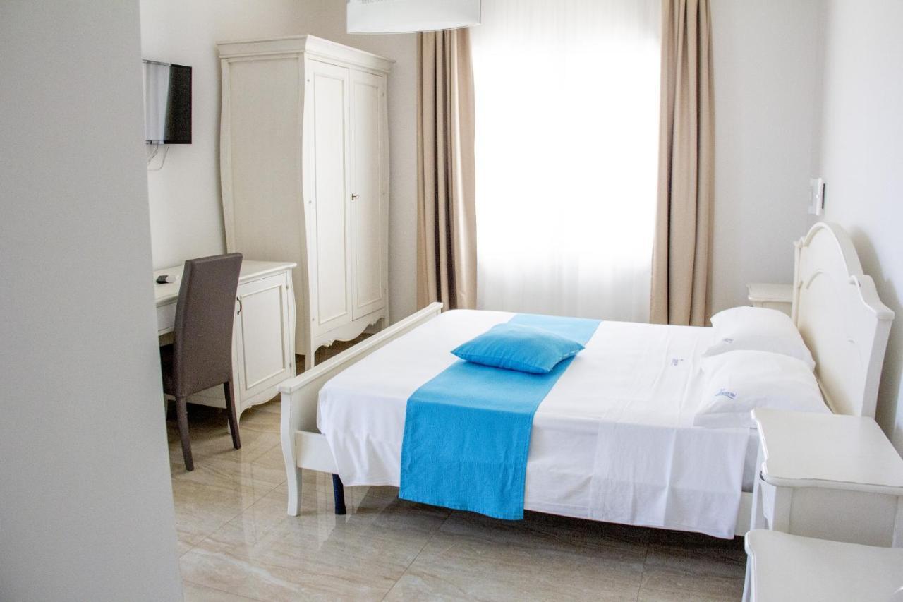 B&B Imperial Exclusive Rooms & Breakfast Porto Cesareo Exterior foto