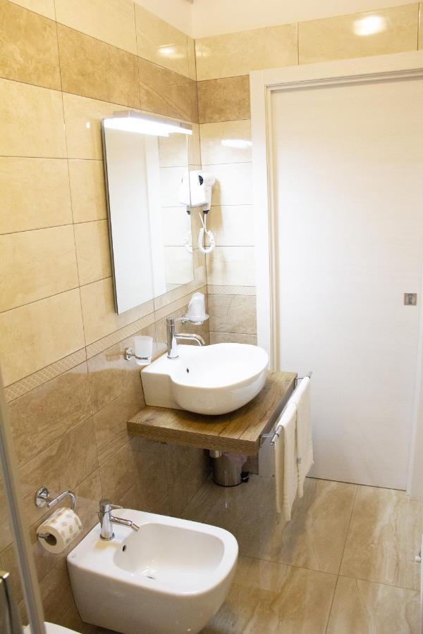 B&B Imperial Exclusive Rooms & Breakfast Porto Cesareo Exterior foto